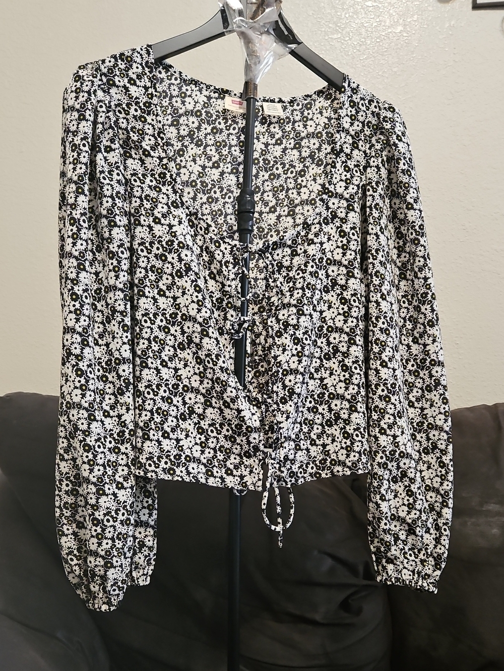 Levi's Black & White Floral Lace-Up Crop Cardigan